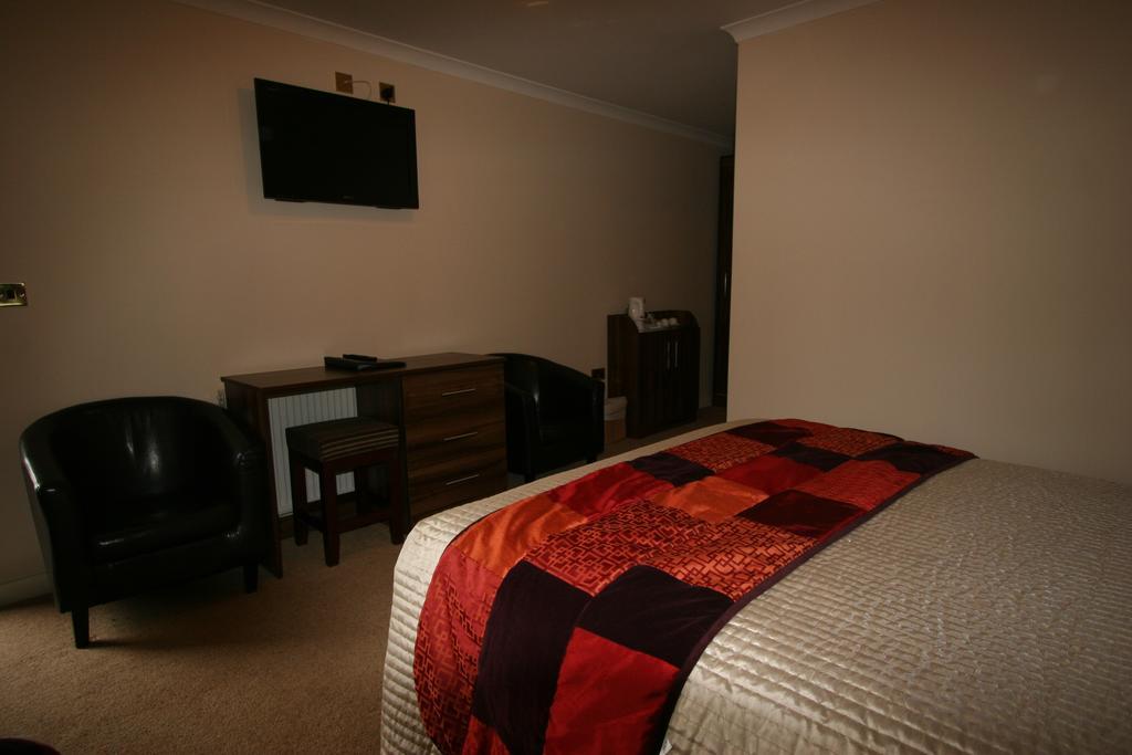 The Plough Inn Поклінґтон Номер фото